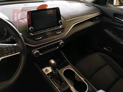 نیسان ئەلتیما